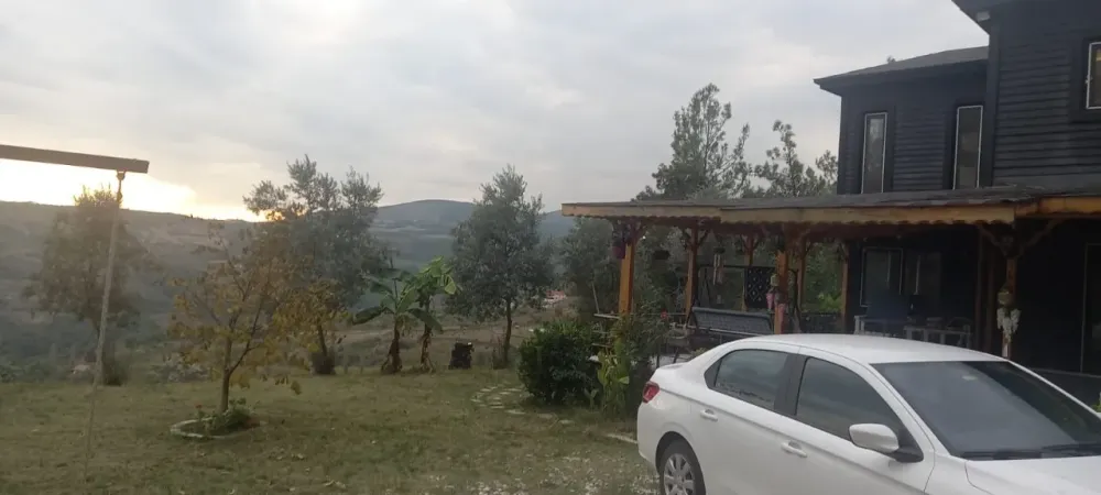 AVCI EMLAK’TAN GEYVE KÖPRÜBAŞI'NDA 1814 m2 İÇİNDE 5+1 FUL MANZARALI EV
