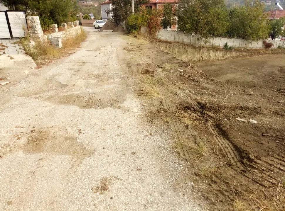AVCI EMLAK'TAN GEYVE KÖPRÜBAŞINDA İMARLI 1041 m2 PROJELİ KAT İRTİFAKLI