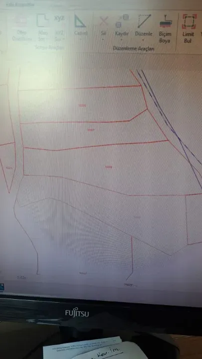 AVCI EMLAK'TAN GEYVE KÖPRÜBAŞINDA İMARLI 1041 m2 PROJELİ KAT İRTİFAKLI