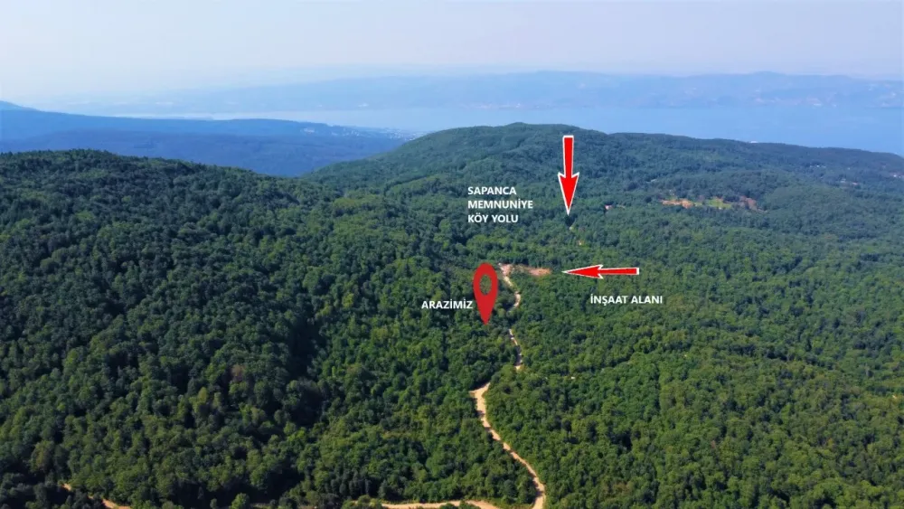 SAKARYA SAPANCA MEMNUNİYE'DE DOĞA İÇİNDE ARSA