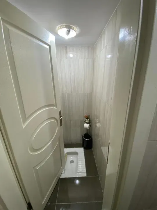 Sakarya Adapazarı Orta Mah.sinde Acilen Satılık Full 4+1 İçi Yapılı Ayrı Mutfak Eşyalı Daire