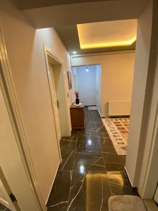 Sakarya Adapazarı Orta Mah.sinde Acilen Satılık Full 4+1 İçi Yapılı Ayrı Mutfak Eşyalı Daire