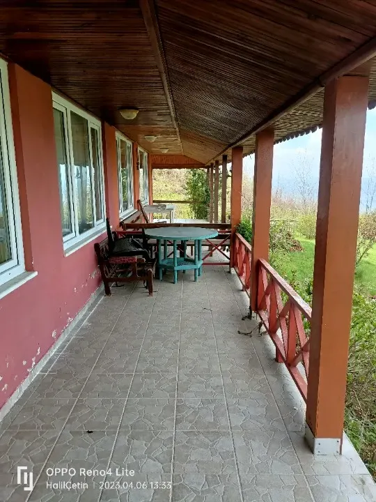 SAPANCA'DA GÖL MANZARALI SATILIK 3 ADET VİLLA