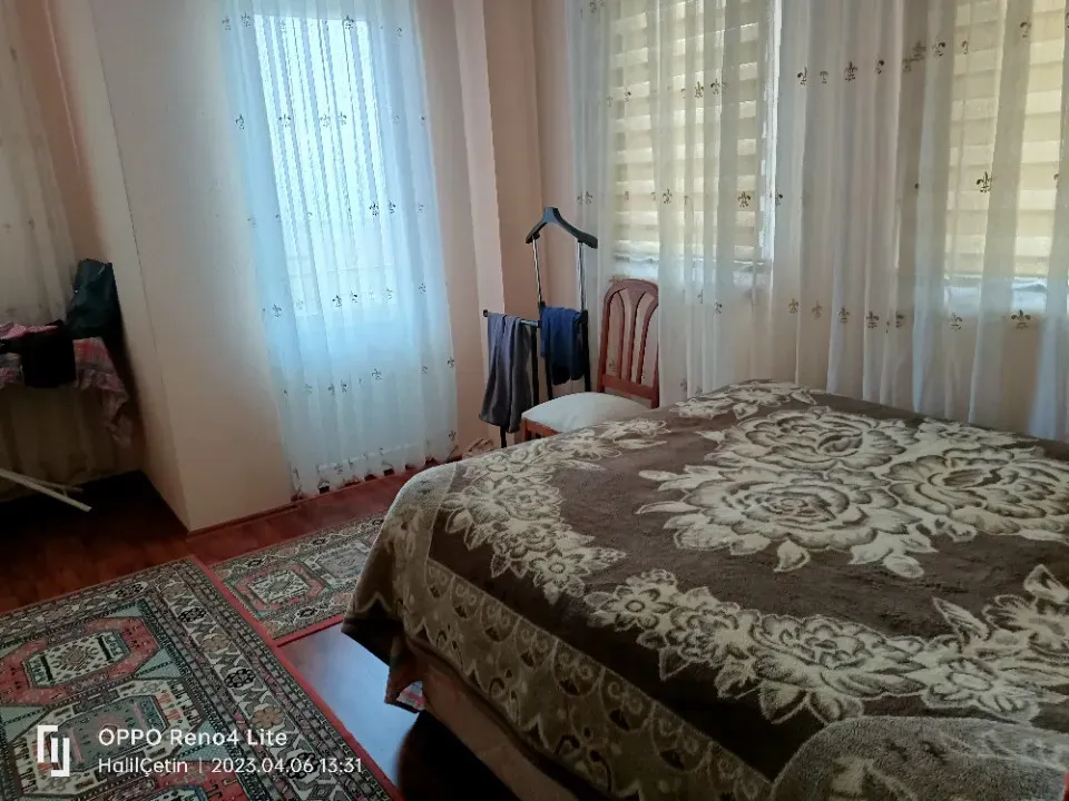 SAPANCA'DA GÖL MANZARALI SATILIK 3 ADET VİLLA