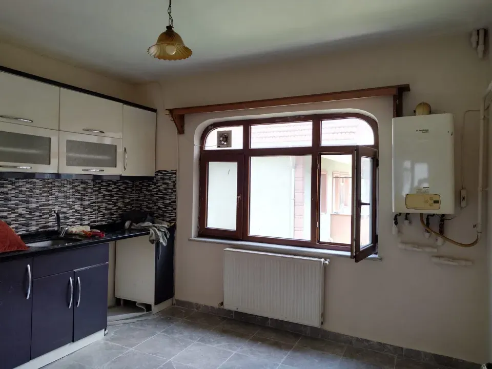 ARABACI ALANINDA 2 ADET DAİRE 1 ADET DUKKAN SATILIK