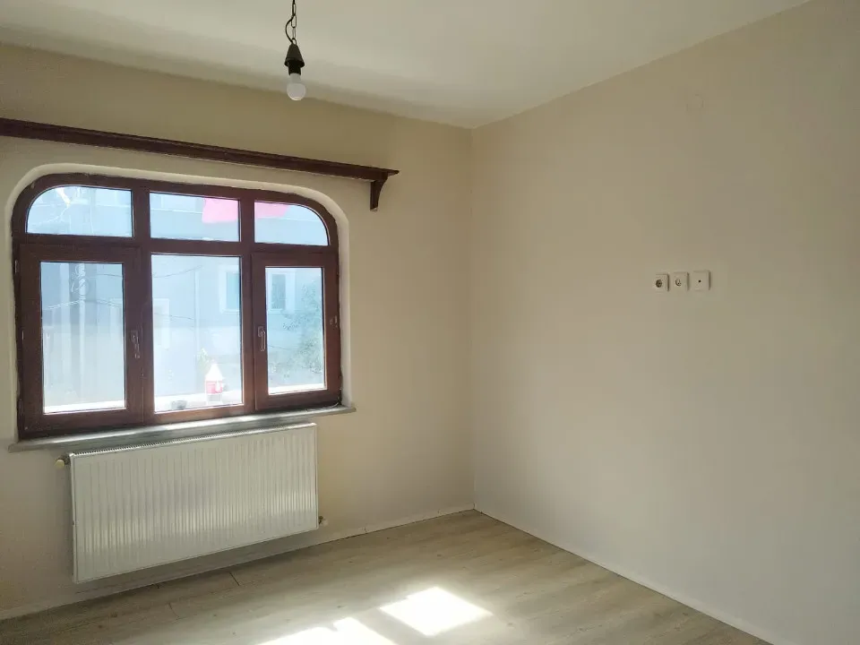 ARABACI ALANINDA 2 ADET DAİRE 1 ADET DUKKAN SATILIK