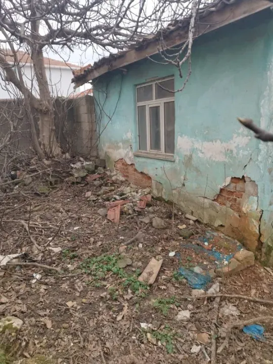 Çatalca Kalfa MH. müstakil tapulu gecekondu