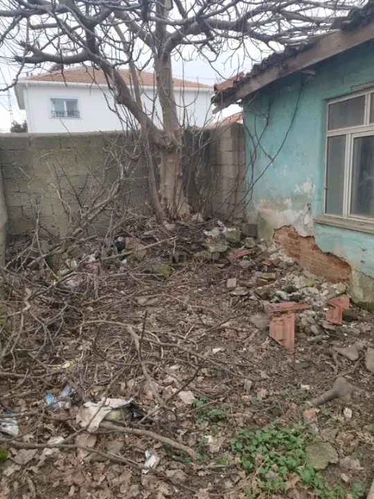 Çatalca Kalfa MH. müstakil tapulu gecekondu