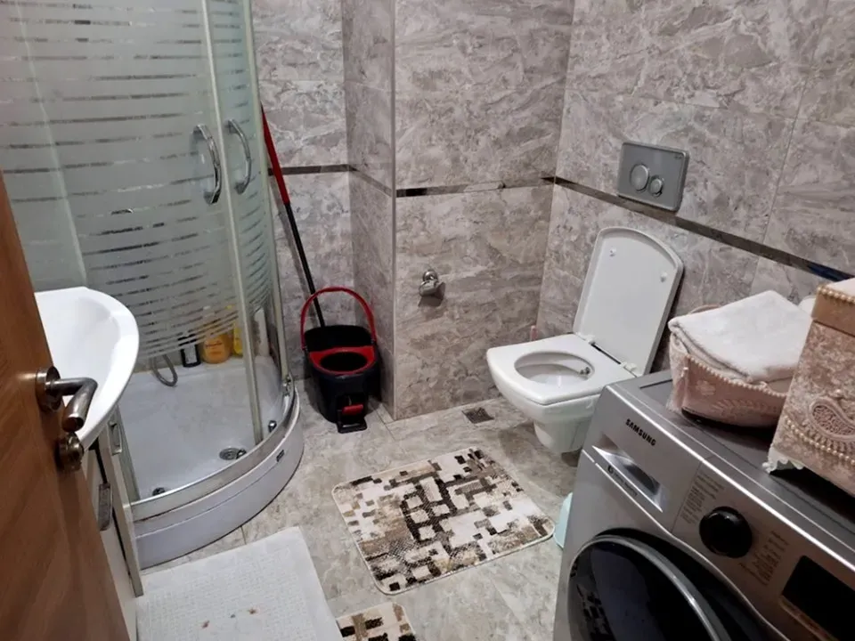 SERDİVAN MERKEZDE SATILIK 2+1 DAİRE