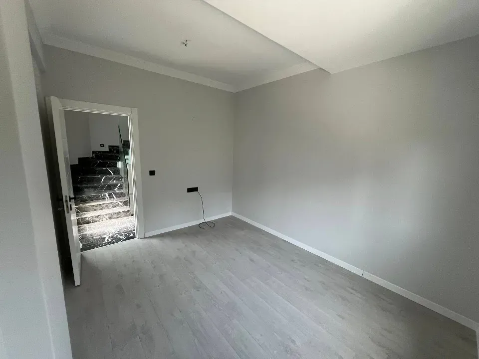 Özdere'de Denize Yürüme Mesafesinde Modern Mimarı Satılık 3+1 Villa
