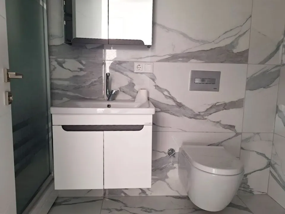 ADAPAZARI TEKELER MAHALLESİNDE KİRALIK 3+1 DAİRE