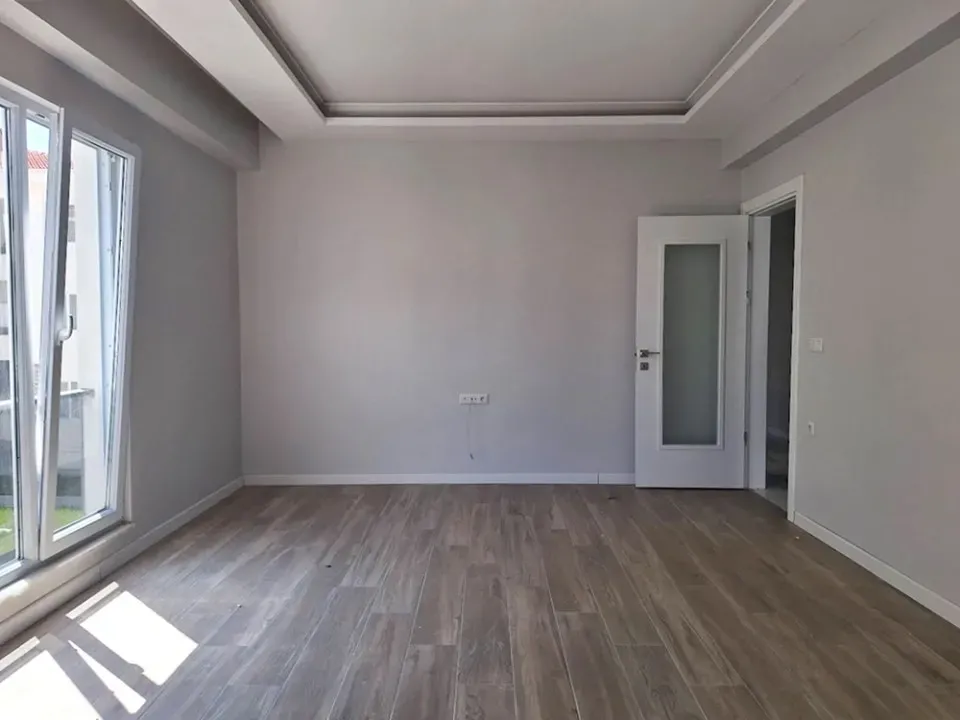 ADAPAZARI TEKELER MAHALLESİNDE KİRALIK 3+1 DAİRE