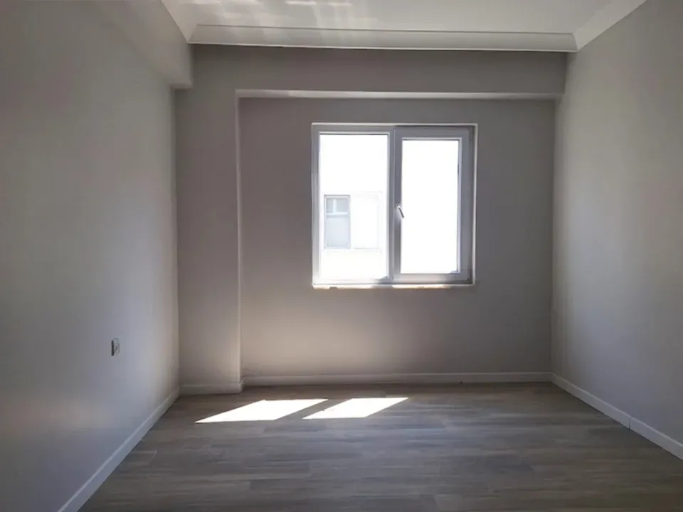 ADAPAZARI TEKELER MAHALLESİNDE KİRALIK 3+1 DAİRE
