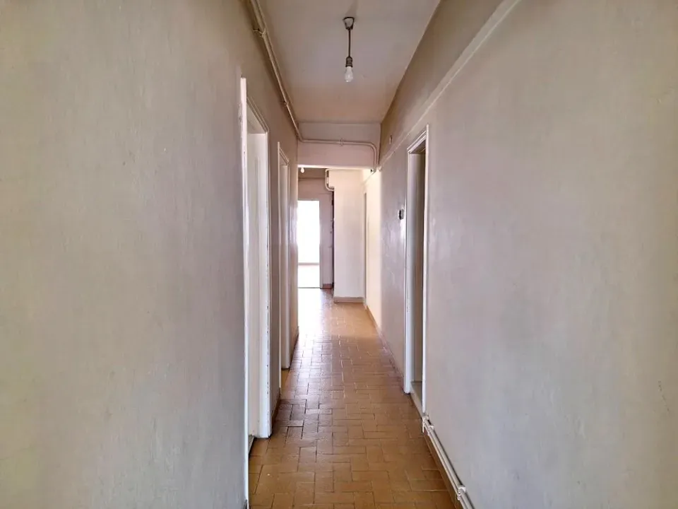 ADAPAZARI MERKEZDE KİRALIK 3+1 DAİRE