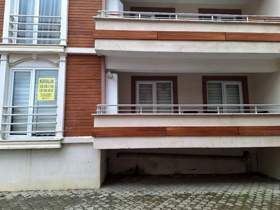 SERDİVAN KEMALPAŞA MAHELLESİNDE KİRALIK 3+1 FULL EŞYALI DAİRE