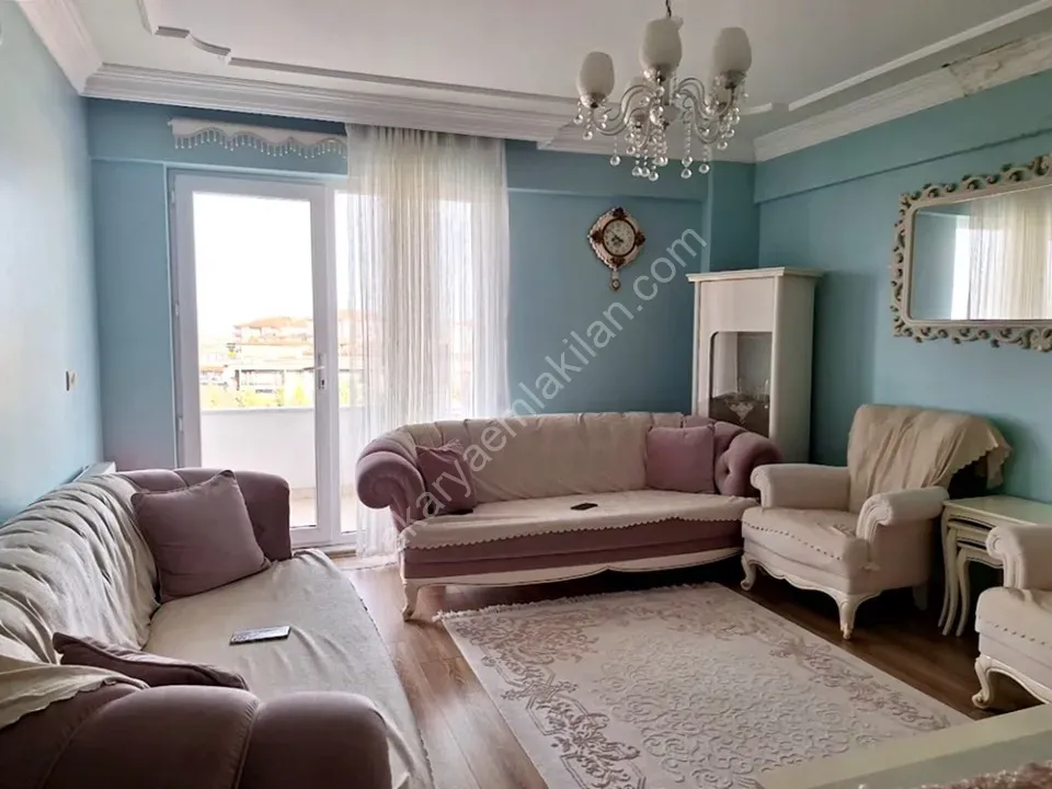 SERDİVAN MERKEZDE SATILIK 2+1 DAİRE