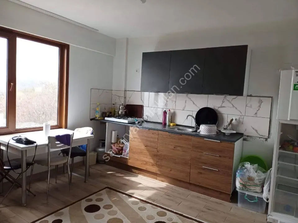 SAKARYA PAMUKOVA BAKACAK MAH.SATILIK KÖY EVİ