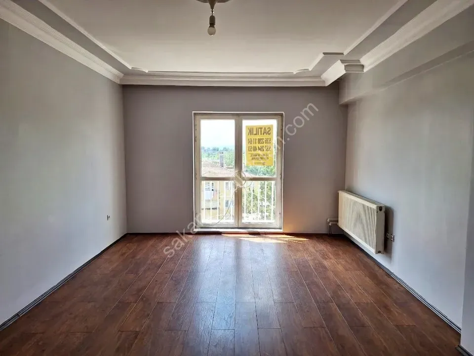 ADAPAZARI KARAMAN MAHALLESİNDE SATILIK 3+1 DAİRE