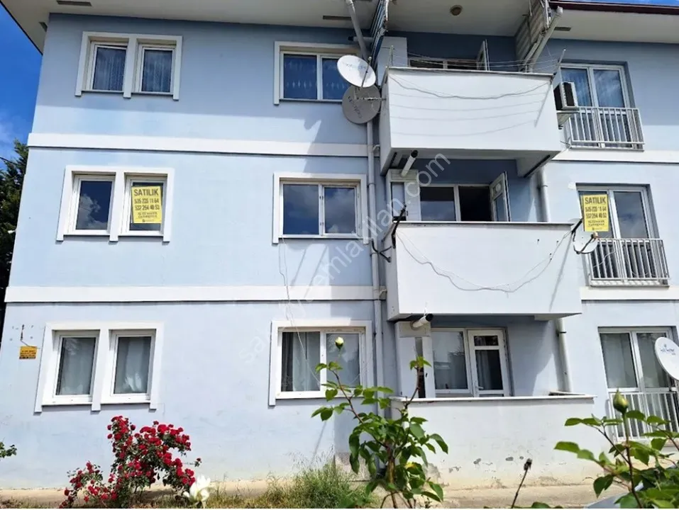 ADAPAZARI KARAMAN MAHALLESİNDE SATILIK 3+1 DAİRE