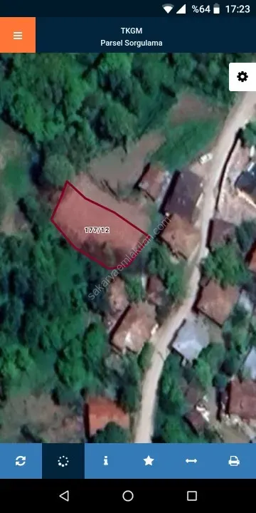 GEYVE AKINCI KÖYÜNDE 451 m² % 40 - 2 KAT KONUT İMARLI MANZARALI FIRSAT ARSA