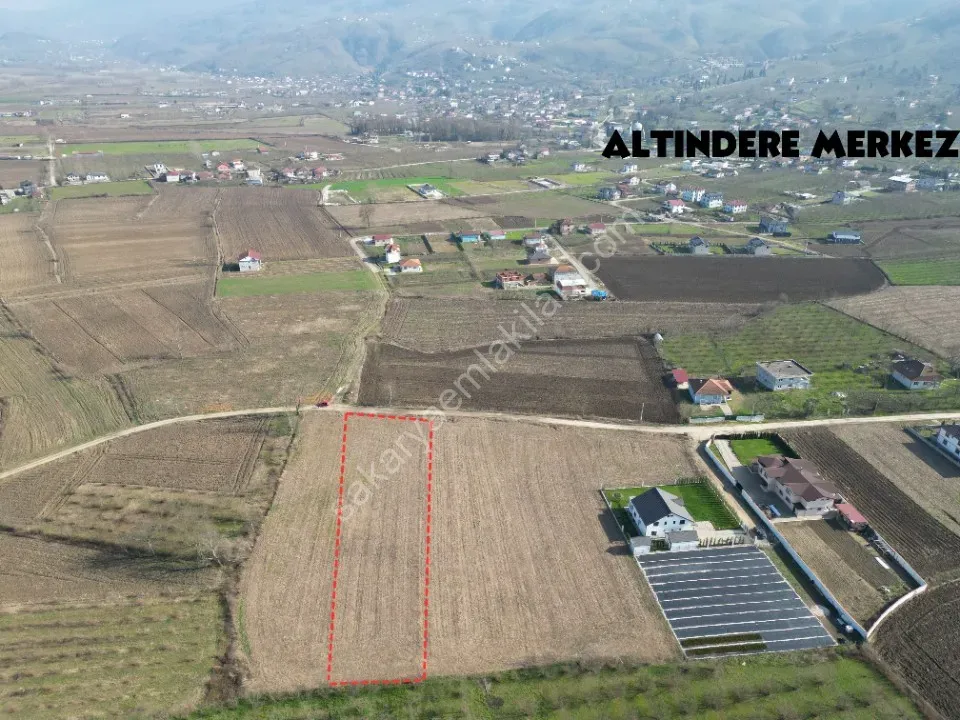 AYDIN EMLAK'TAN SATILIK 2.677 m2 İMARLI ARSA ALTINDERE MERKEZ / CUMHURİYET MAH.