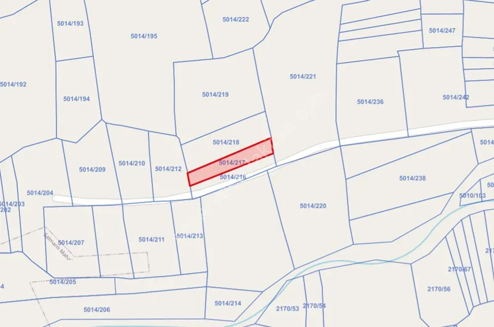 ADAPAZARI ÖRENTEPE MAHALLESİNDE SATILIK 891 M2 TARLA