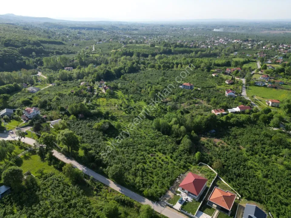 AYDIN EMLAK'TAN SATILIK İMARLI 1.296 m2 ARSA BIÇKIDERE / AKYAZI