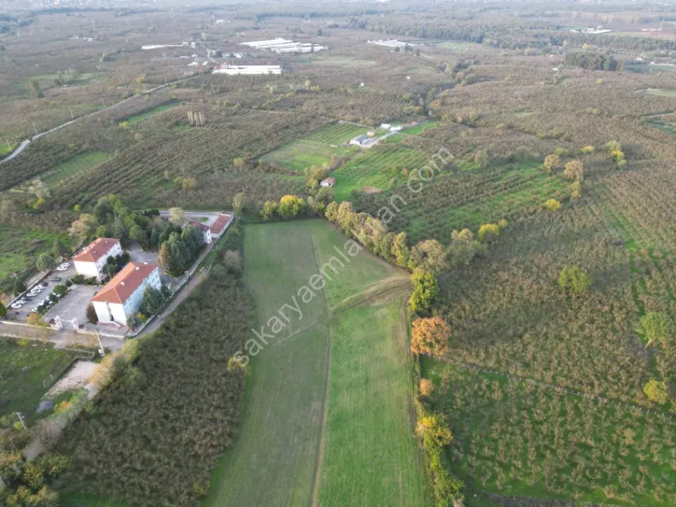 AYDIN EMLAK'TAN SATILIK İMARLI ARSA 302.14 m2  KARAPÜRÇEK / AKYAZI