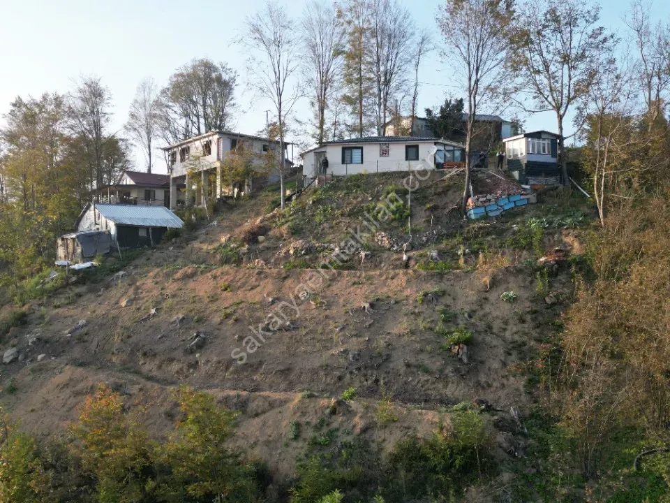 MERKEZ YENİKÖY'DE SATILIK MÜSTAKİL EV