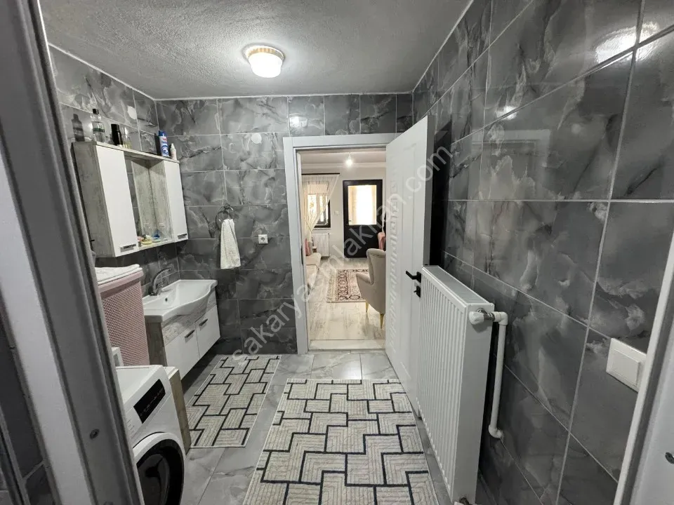 MERKEZ YENİKÖY'DE SATILIK MÜSTAKİL EV