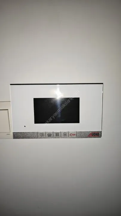 ARA KAT - KOMBİLİ 2+0 DAİRE SATILIK ÖMERCİKLER / AKYAZI