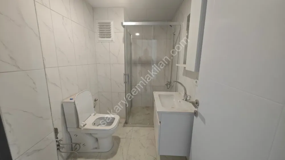 EŞYALI 1+1 KİRALIK DAİRE AKYAZI / YENİ MAHALLE