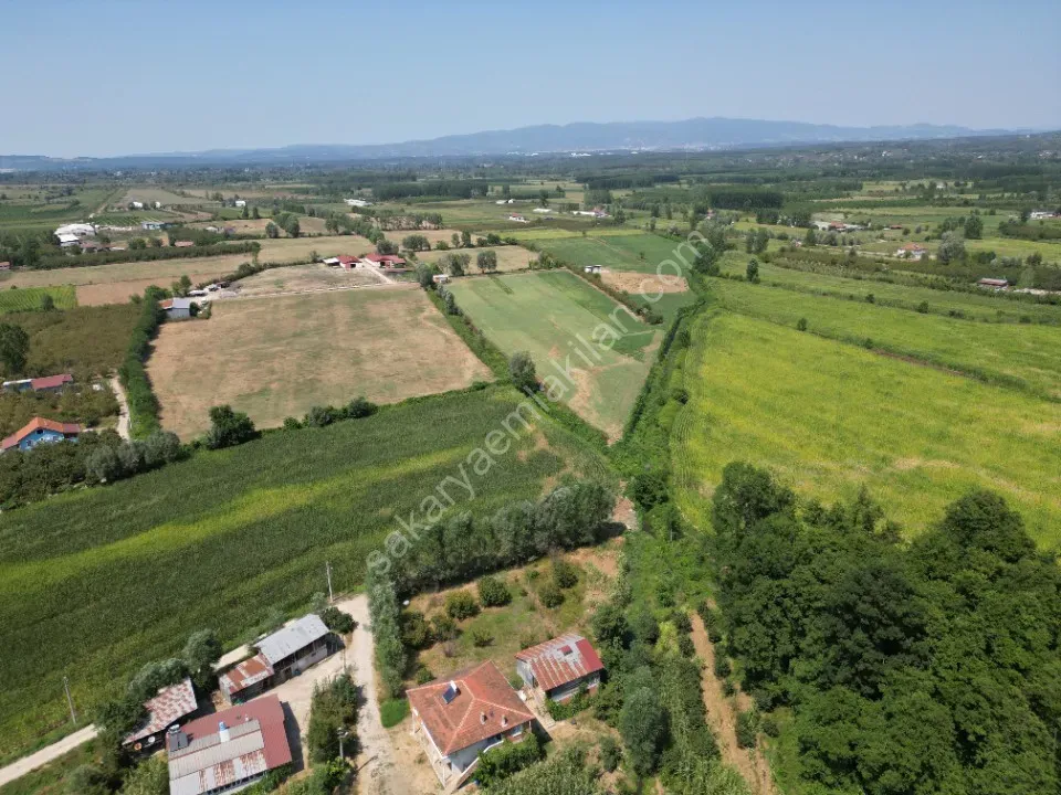 SATILIK %60 KONUT İMARLI KÖŞE PARSEL 689 m2 CUMHURİYET / ALTINDERE