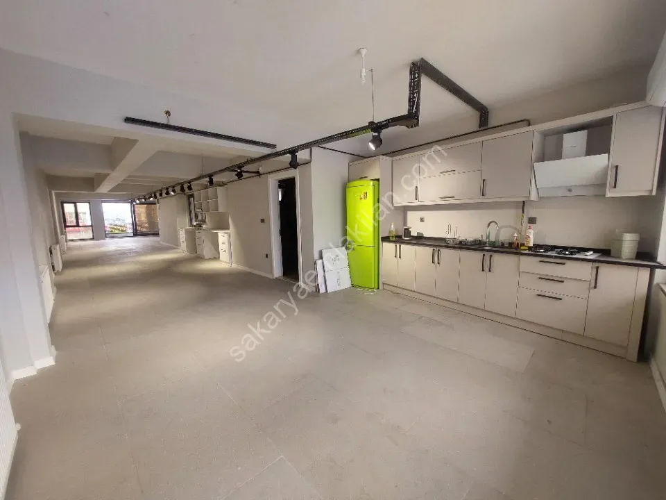 ATATÜRK BULVARI CEPHELİ KİRALIK OFİS