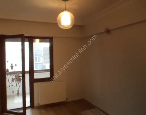 KARTAL PETROLİŞTE KİRALIK 2+1 DAİRE