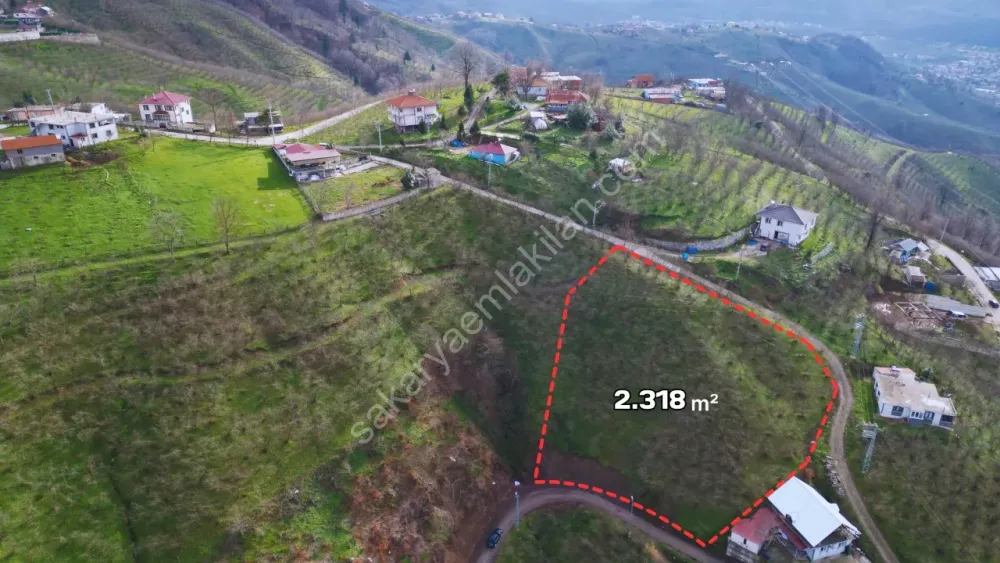 AKYAZI YENİKÖYDE 2.318 m2 KONUT İMARLI ARSA SATILIK
