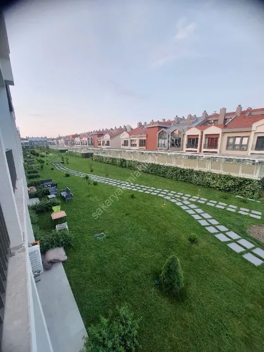 CADDE 54 AVM I BLOK 3.KAT BAHÇE CEPHELİ KİRALIK HOME OFİS