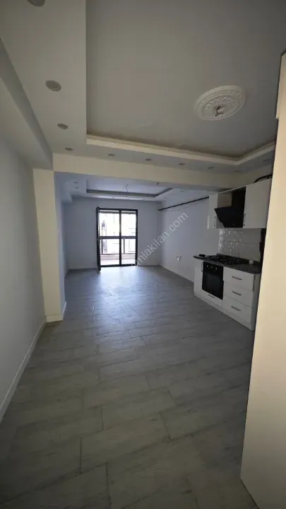 AKYAZI MERKEZ'DE KİRALIK ARA KAT 2+0 DAİRE ÖMERCİKLER MAHALLESİ