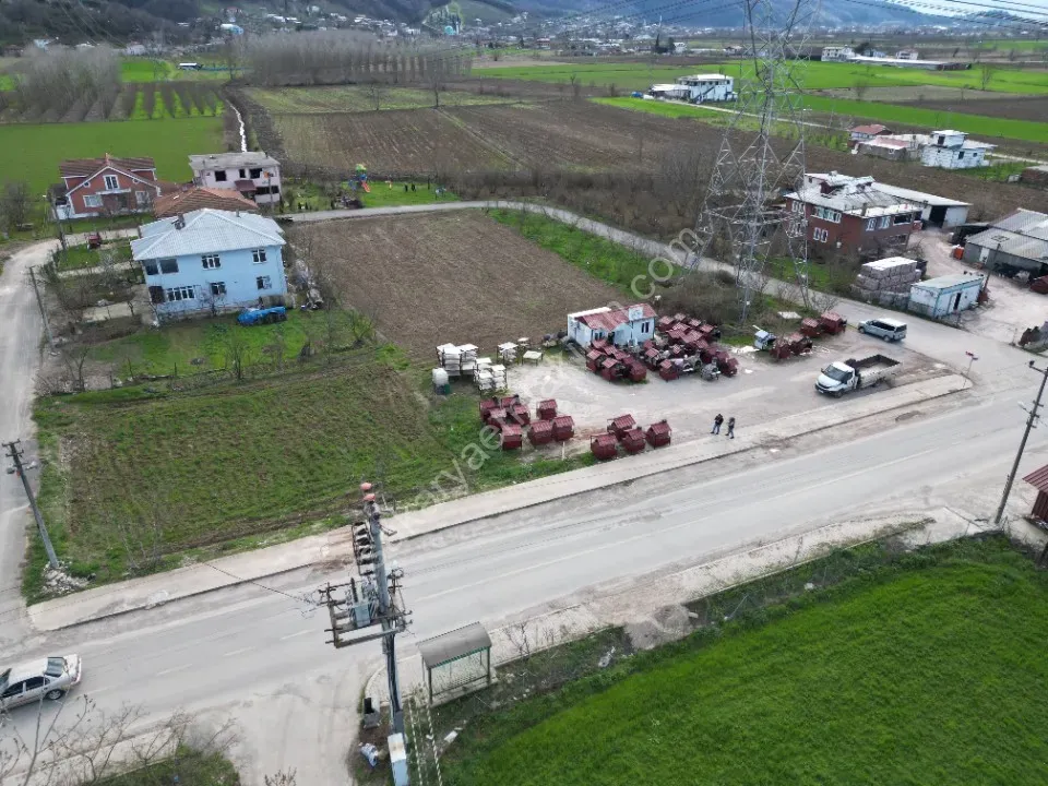 875 m2 İMARLI ARSA SATILIK ALTINDERE YOLU ÜZERİ / HARUNUSTA