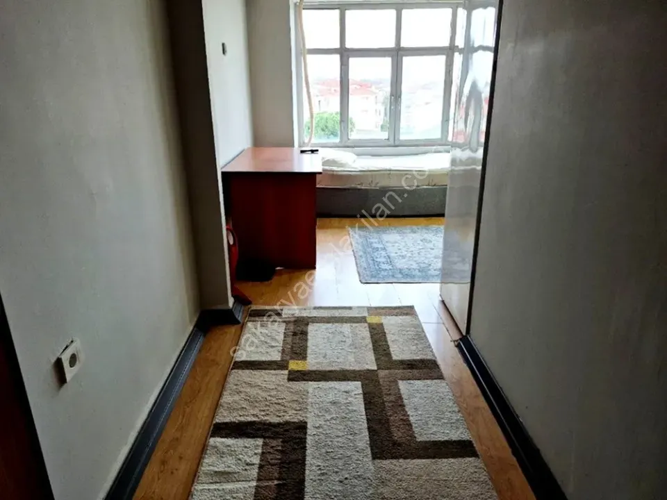 ADAPAZARI MERKEZDE KİRALIK EŞYALI STÜDYO DAİRE