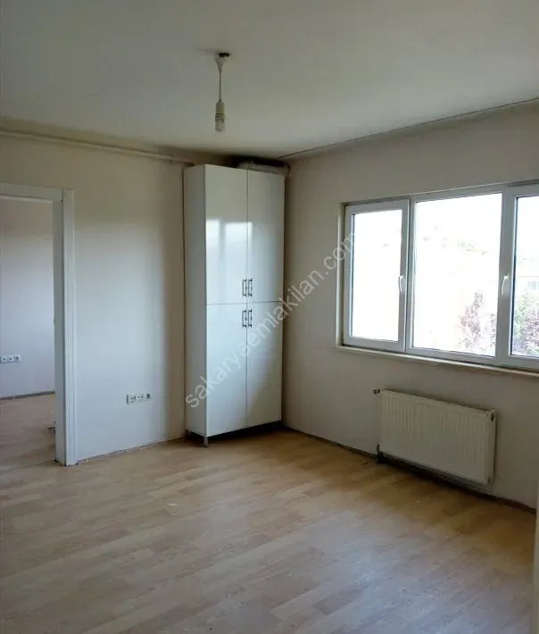 SAKARYA ADAPAZARI KORUCUK'TA SATILIK MASRAFSIZ 2+1 DAİRE