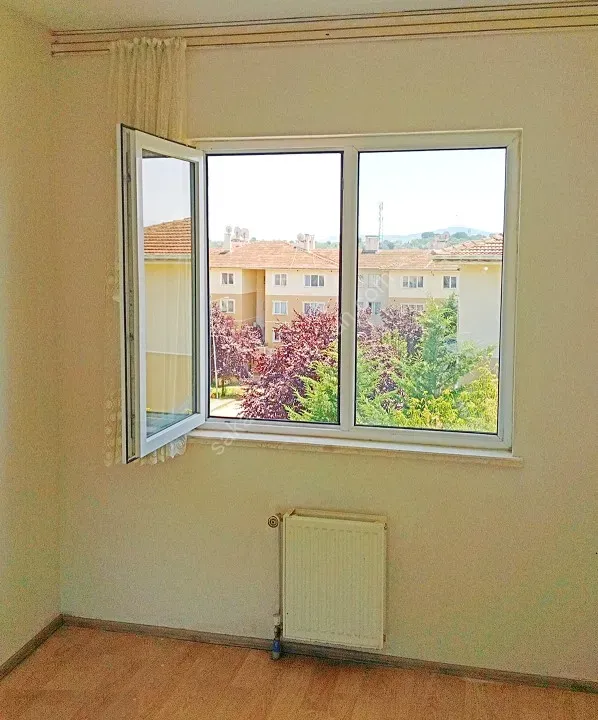 SAKARYA ADAPAZARI KORUCUK'TA SATILIK MASRAFSIZ 2+1 DAİRE