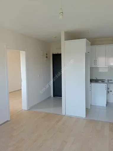 SAKARYA ADAPAZARI KORUCUK'TA SATILIK MASRAFSIZ 2+1 DAİRE