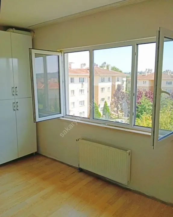 SAKARYA ADAPAZARI KORUCUK'TA SATILIK MASRAFSIZ 2+1 DAİRE