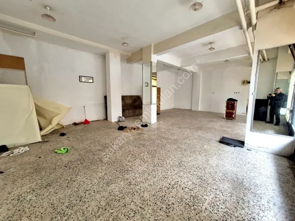 SAKARYA ADAPAZARI MERKEZDE KİRALIK DÜKKAN