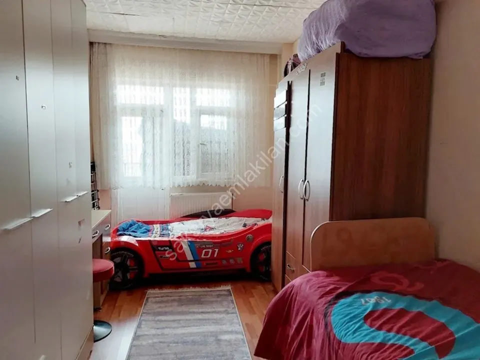 ADAPAZARI YAĞCILAR MAHALLESİNDE SATILIK 3+1 DAİRE