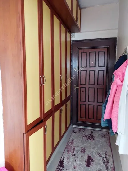 ADAPAZARI YAĞCILAR MAHALLESİNDE SATILIK 3+1 DAİRE