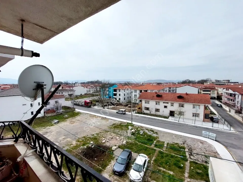 ADAPAZARI YAĞCILAR MAHALLESİNDE SATILIK 3+1 DAİRE