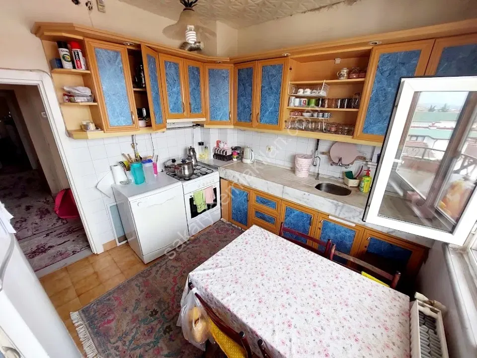 ADAPAZARI YAĞCILAR MAHALLESİNDE SATILIK 3+1 DAİRE