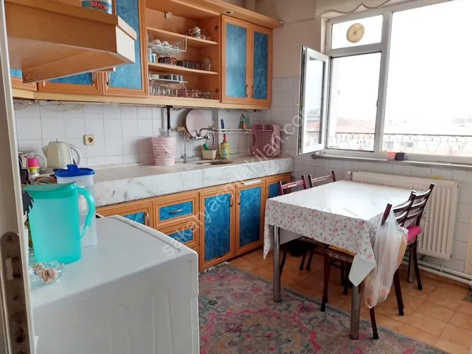 ADAPAZARI YAĞCILAR MAHALLESİNDE SATILIK 3+1 DAİRE